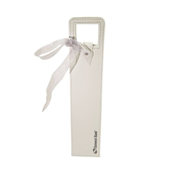 Sunwest Bank Promo Bottle Carrier - White Tote Bag - Faux Leather + Snap Closure - Picture 1 of 12